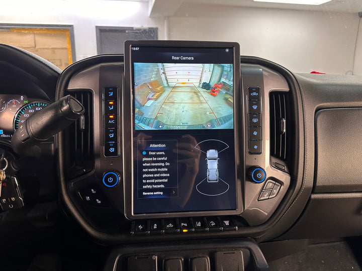 Chevrolet Silverado 3500 Tesla Style Screen 2014-2018 – photo 6 of 9