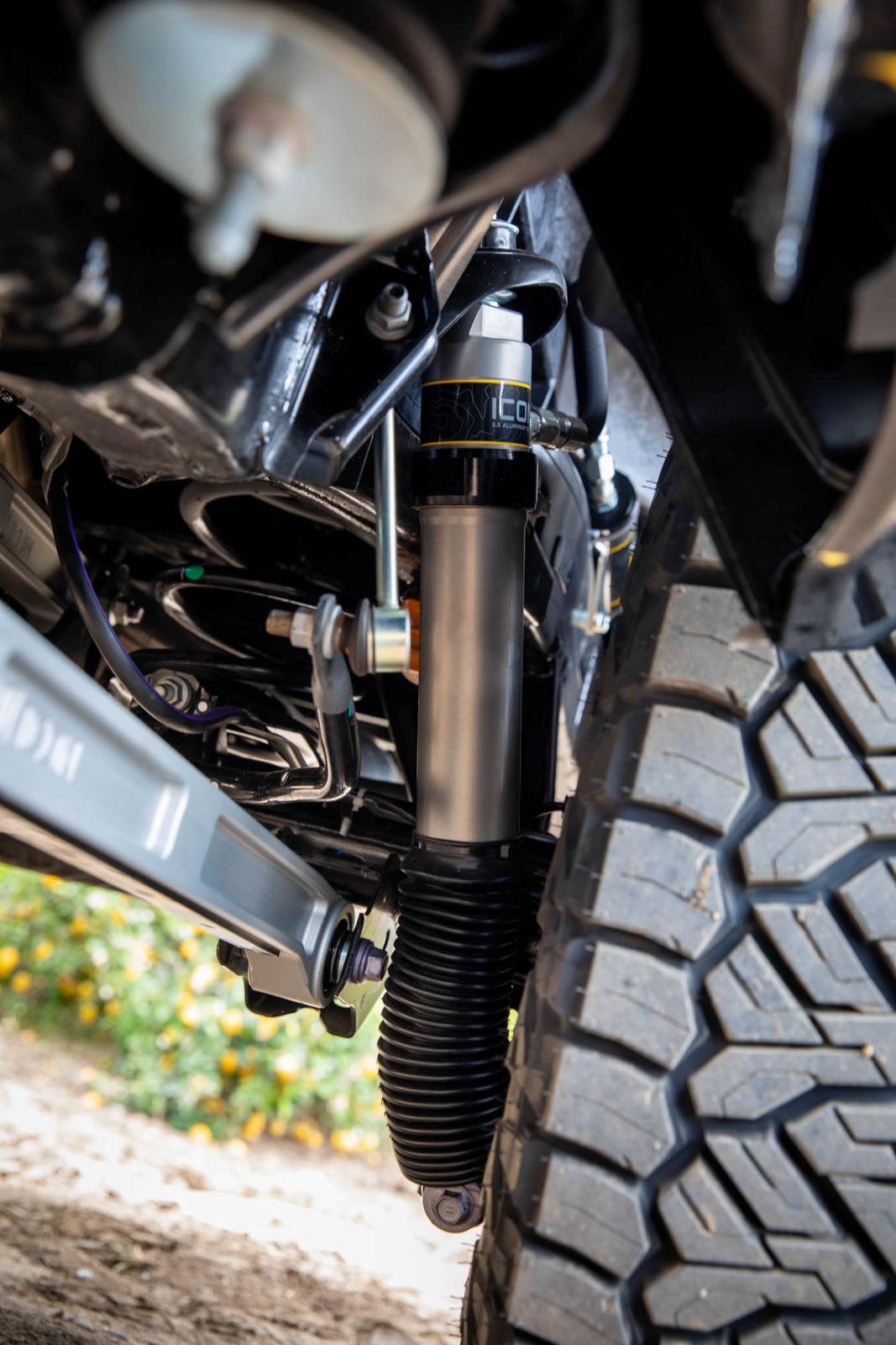 ICON 2024-2026 Toyota Tacoma, 0-1” Lift, Rear, V.S. 2.5 Aluminum Series Shock Absorbers, Remote Reservoir w/ CDEV, Pair — photo 2 of 2