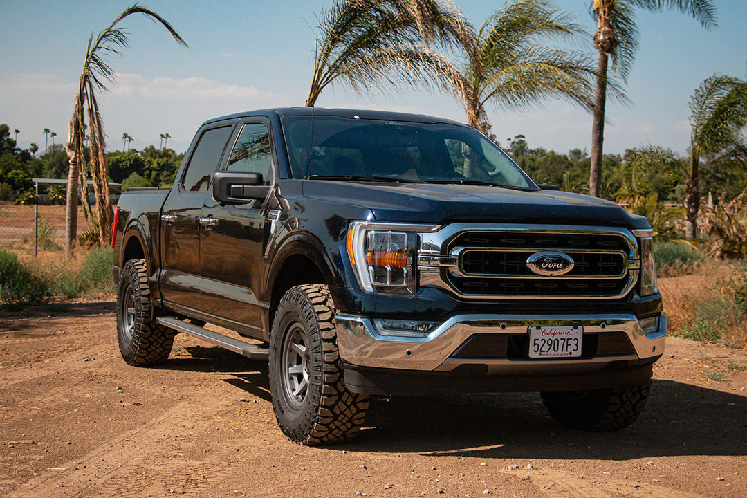 ICON 2021-2026 Ford F-150, 0-1" Lift, Rear, V.S. 2.5 Aluminum Series Shock Absorbers, Piggyback Reservoir w/ CDEV, Pair — photo 3 of 3