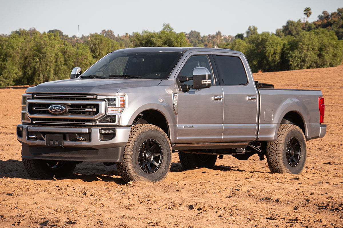 ICON 2020-2022 Ford F-250/F-350 Super Duty 4WD Diesel, 2.5" Lift, Stage 2 Suspension System — photo 2 of 3