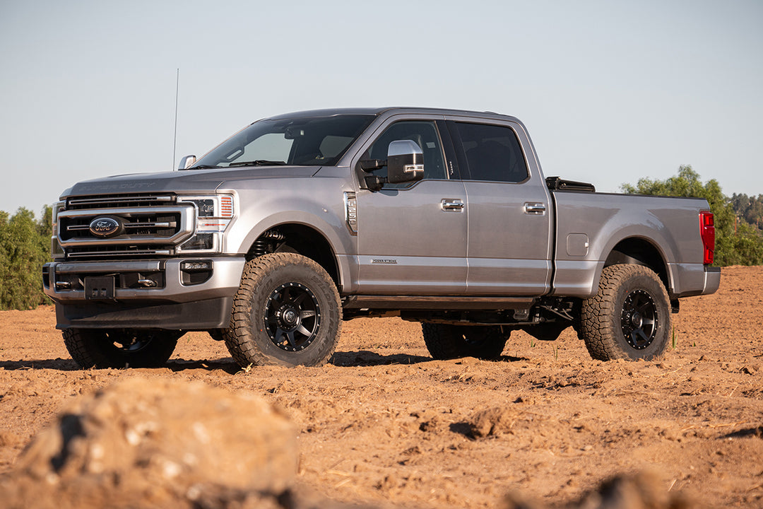 ICON 2020-2022 Ford F-250/F-350 Super Duty 4WD Diesel, 2.5" Lift, Stage 5 Suspension System — photo 1 of 3