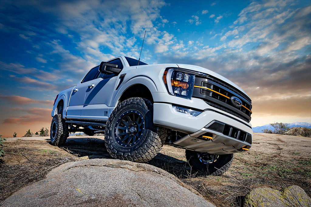 ICON 2021-2026 Ford F-150 Tremor, 2.5-3" Lift, Stage 5 Suspension System, Billet, w/ Leaf Packs — photo 1 of 3