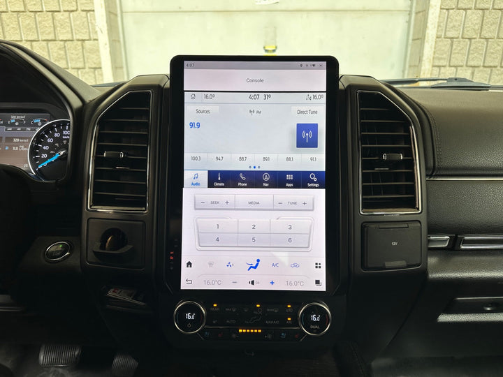 Ford Expedition Tesla Style Screen 2018-2021 – photo 2 of 6